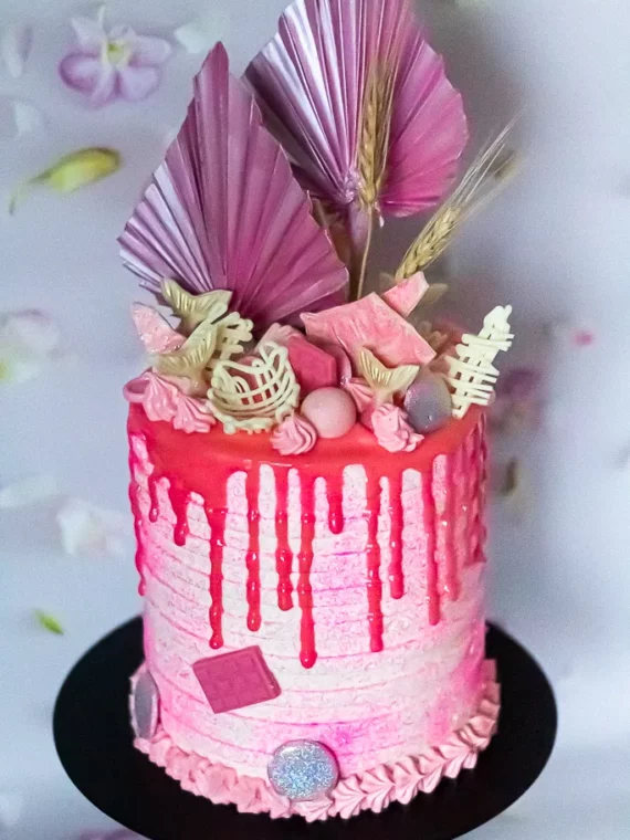 Dripping Cake