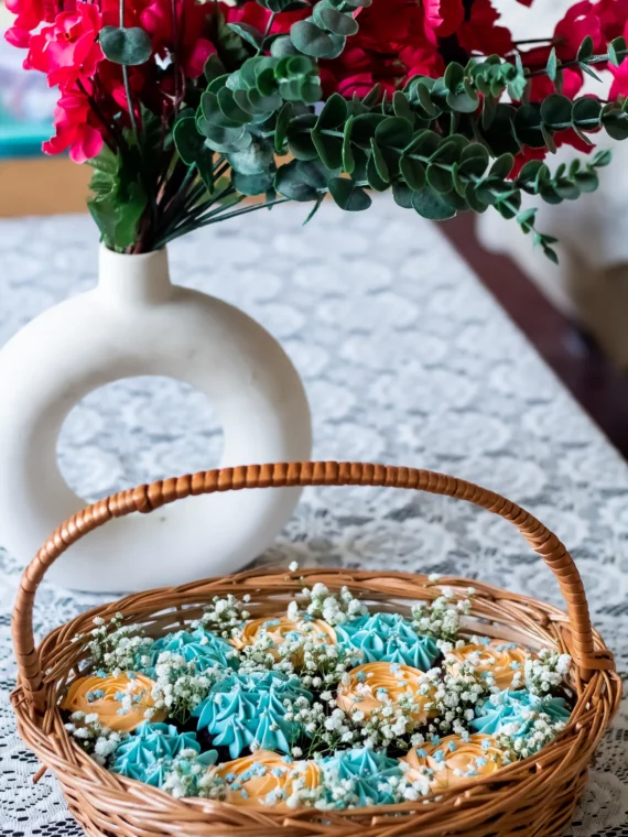 Cupcake Basket